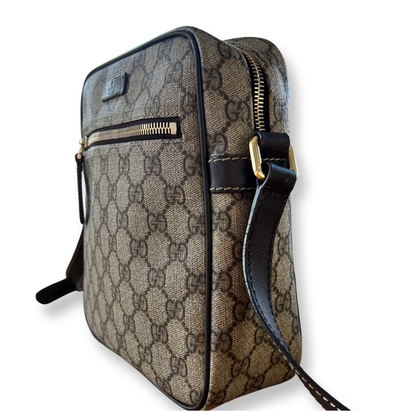 Gucci Crossbody Bag in Brown and Black - Picture 3 of 12